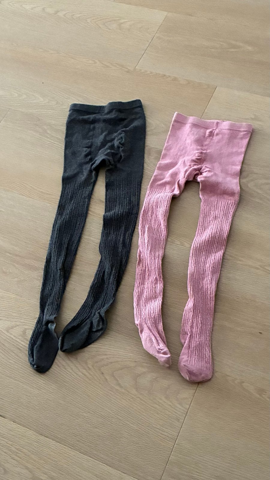Hema kinder Maillots - Grijs en Roze - Maat 134/140, Kleding | Dames, Meerkleurig, Maillot, Overige maten, Ophalen of Verzenden