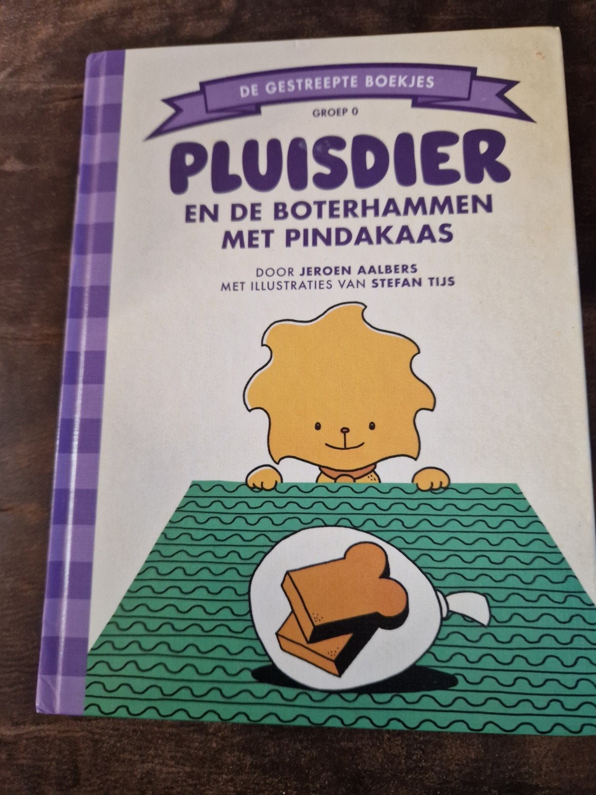 Borre en de boterhammen met pindakaas - Jeroen Aalbers, Boeken, Gelezen, Fictie algemeen, Jongen of Meisje, Ophalen of Verzenden
