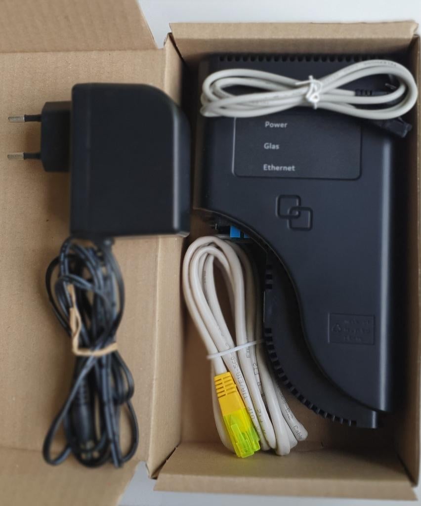 Glasvezelkastje NIEUW inclusief adapter en kabels INTERNET, Ophalen of Verzenden, Nieuw