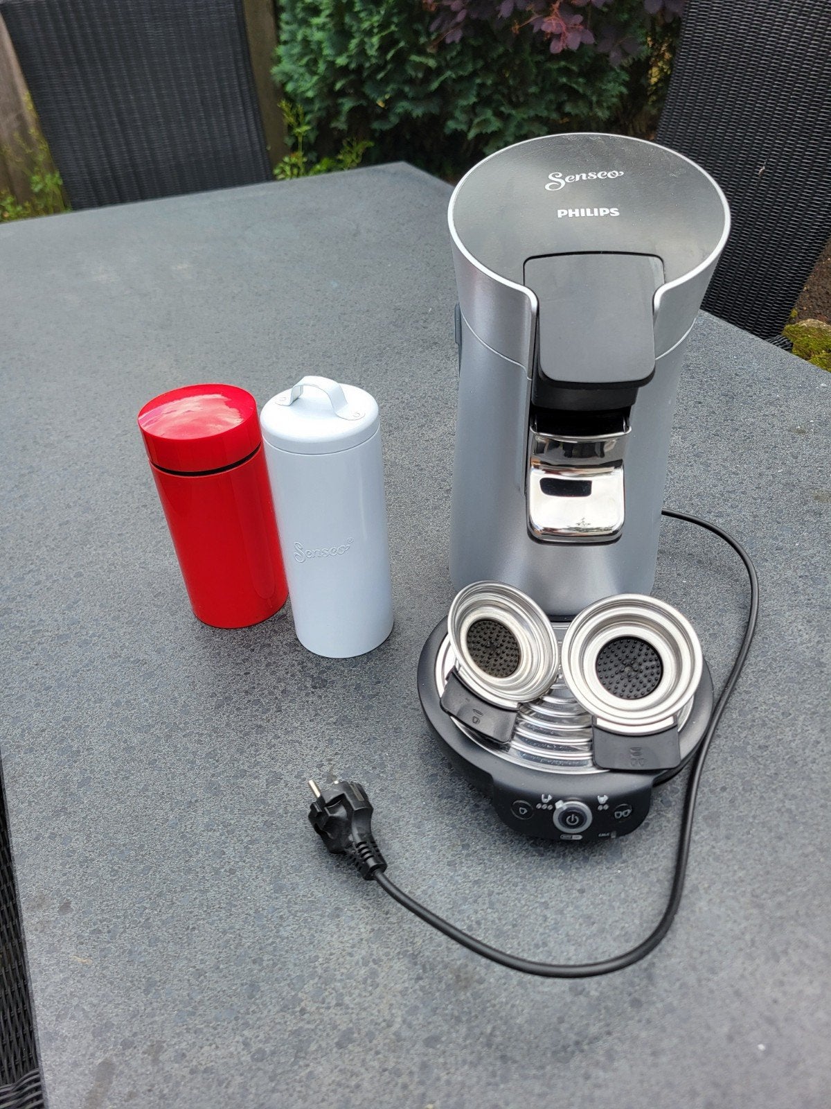 Senseo Philips koffiezetapparaat met 2 Senseo bekers, Witgoed en Apparatuur, Koffiezetapparaten, Ophalen, Koffiepads en cups, Gebruikt