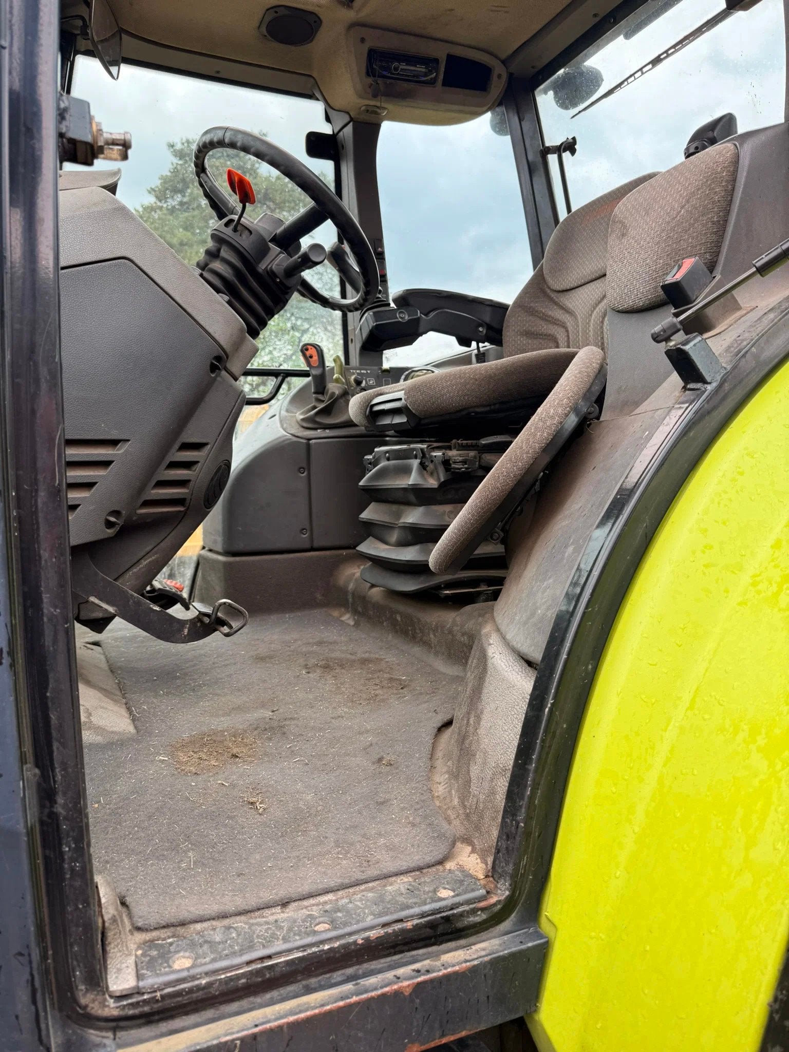 Claas ARION 430 A21 (bj 2013), Overige merken, Jansen Machines, Gebruikt, Topperweg 60
3774 LJ  Kootwijkerbroek, NL