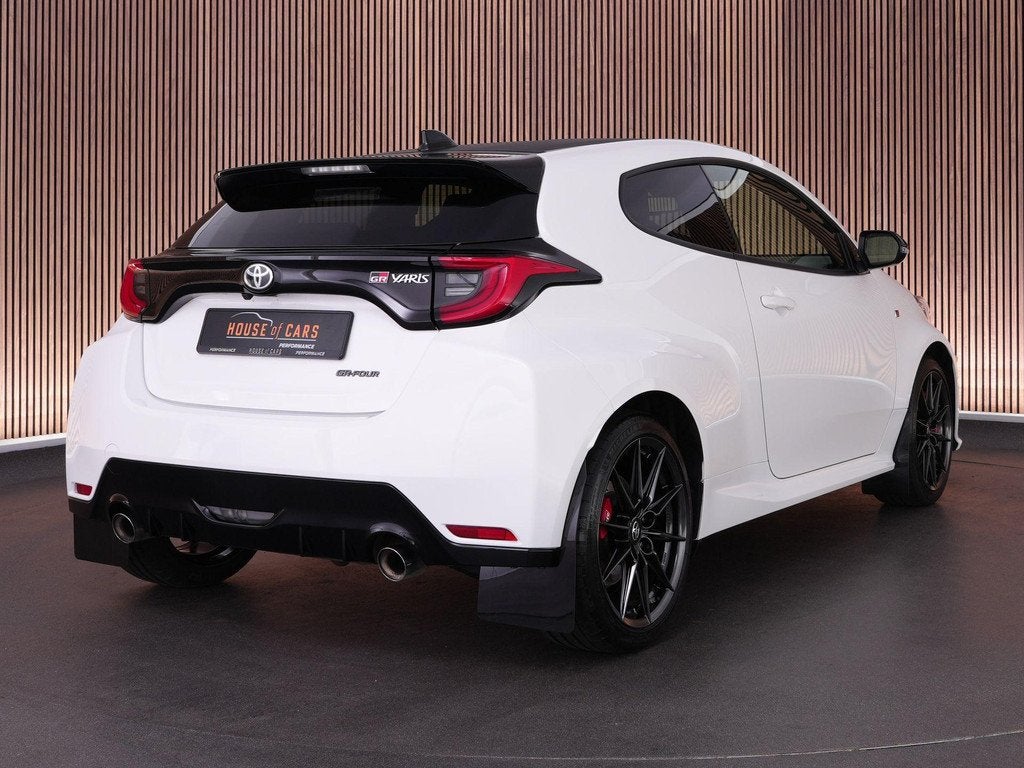 Toyota Yaris GR Performance 1.6 261pk |Adaptive|Camera|Apple, Auto's, Toyota, 13 km/l, 1618 cc, Gebruikt, Euro 6