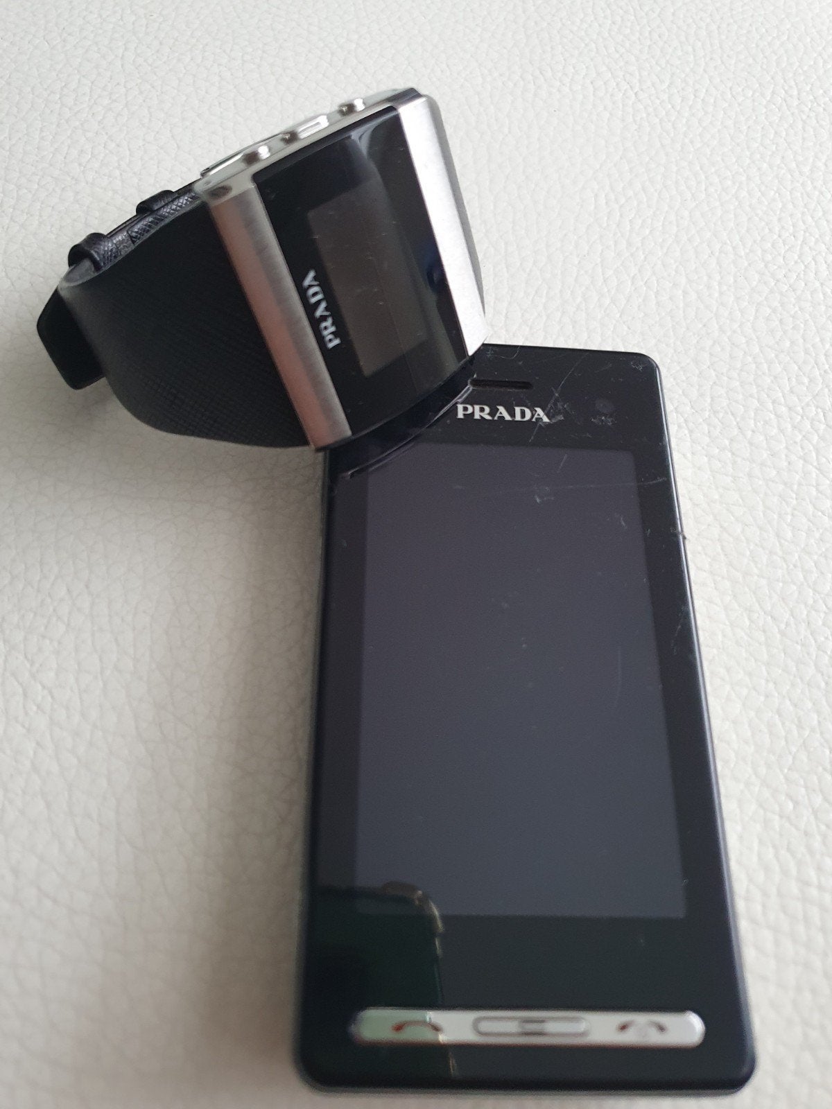 lg prada telefoon inclusief watch prada, Ophalen of Verzenden, Zwart