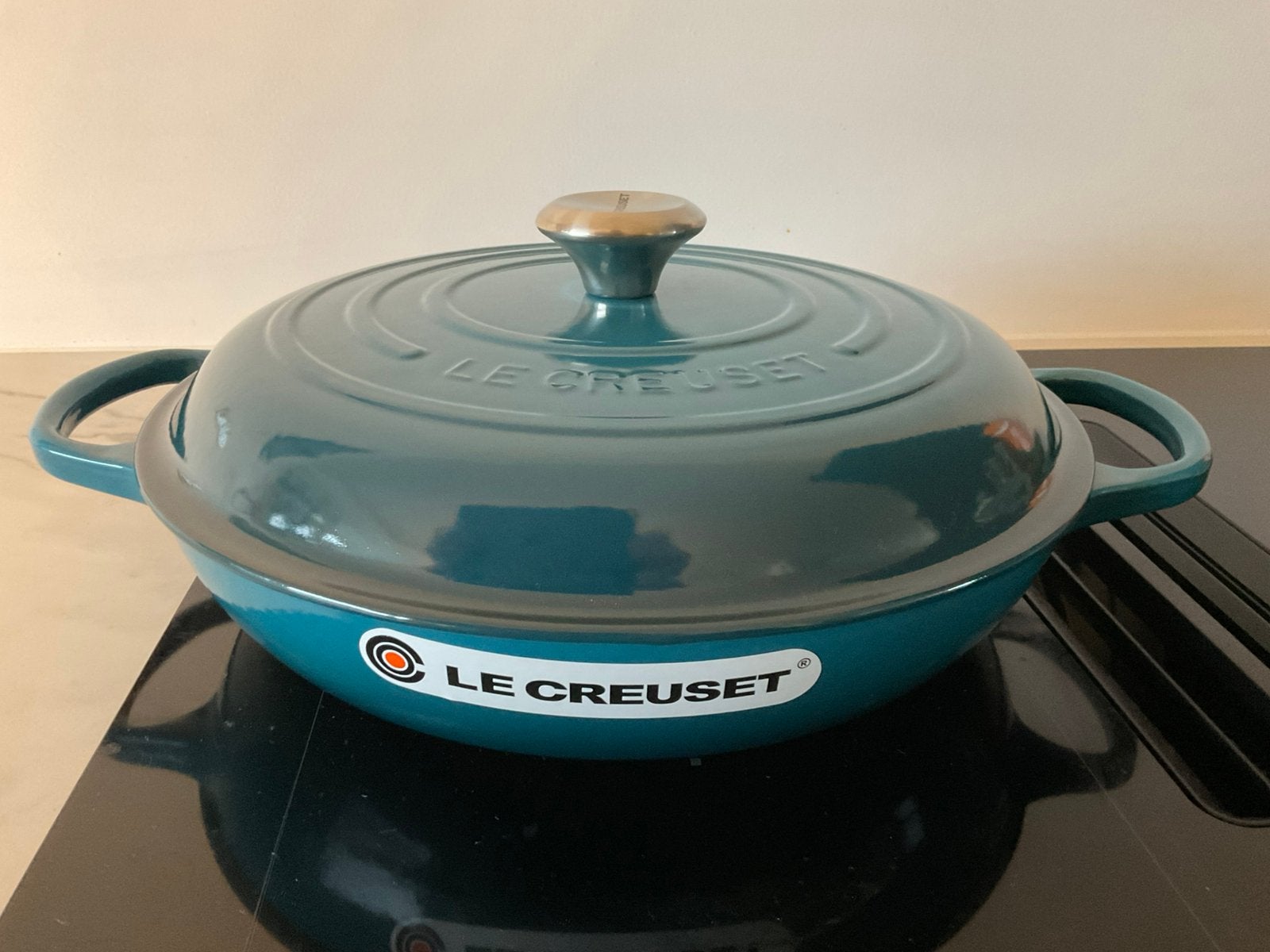 Le Creuset 30 cm campagnard, deep teal, nieuw, Huis en Inrichting, Keuken | Potten en Pannen, Nieuw, Le Creuset, Ophalen of Verzenden