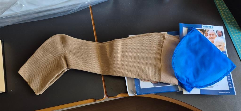 NIEUWE Therapeutische elastische kousen Varitex, Ophalen of Verzenden, Nieuw