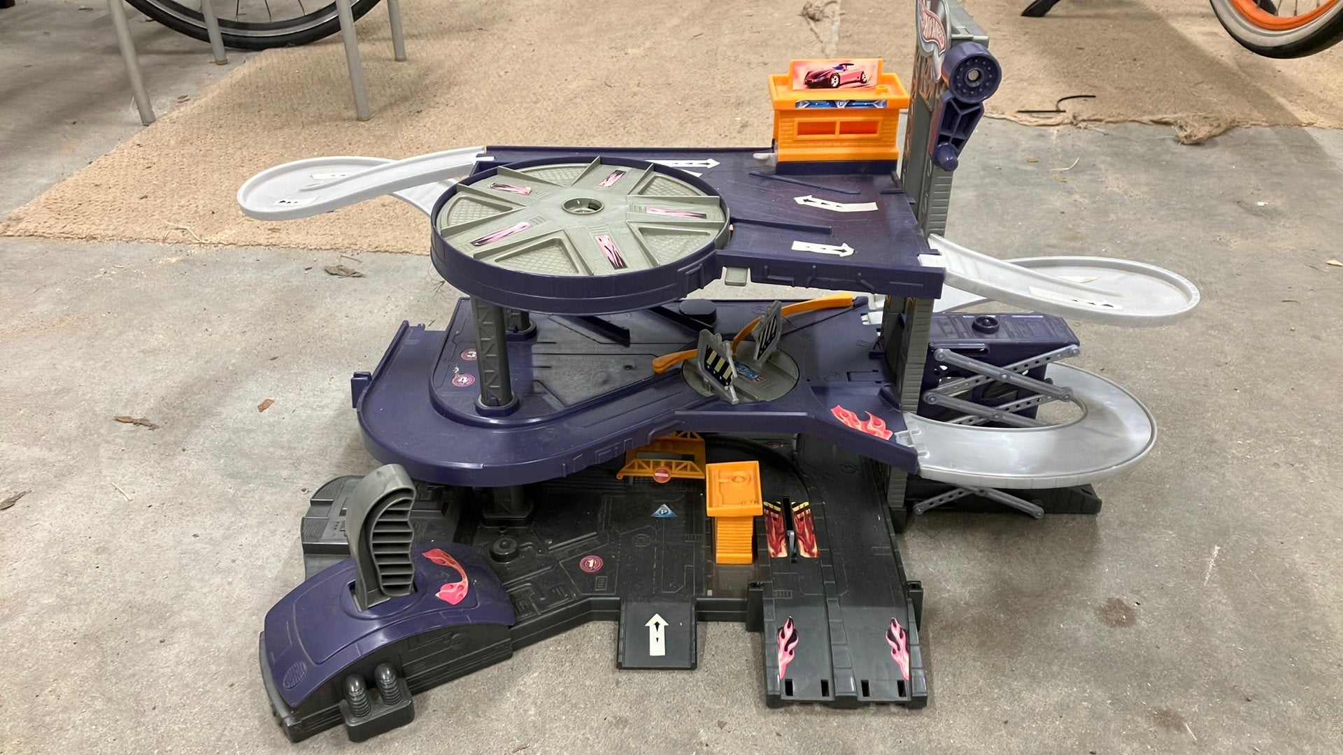 Hotwheels garage, Ophalen of Verzenden, Zo goed als nieuw, Handmatig, Hot Wheels