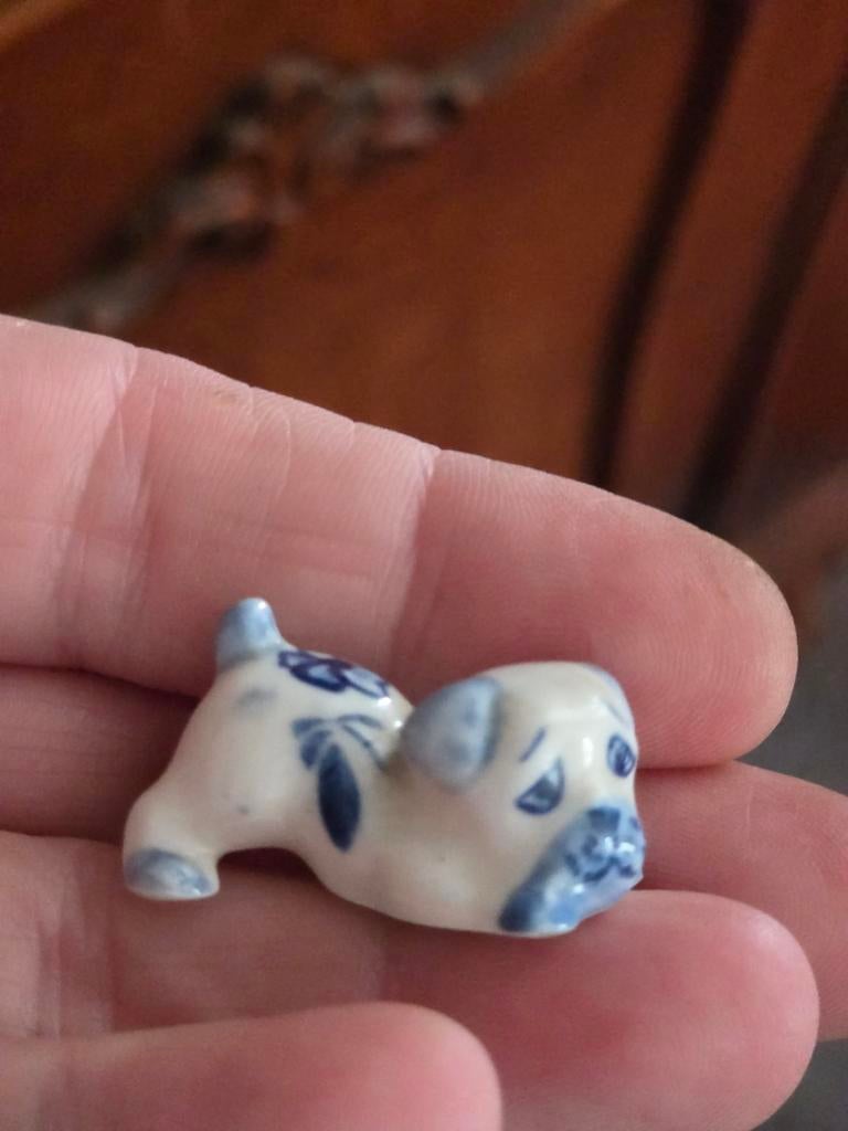 Miniatuur Delfts Blauw Hondje Beeldje, Ophalen of Verzenden, Zo goed als nieuw