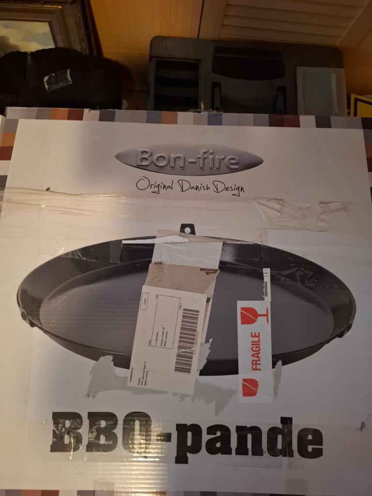 Bon-fire BBQ-pan, origineel Deens design, Tuin en Terras, Barbecue-accessoires, Ophalen of Verzenden, Nieuw, Bon-fire