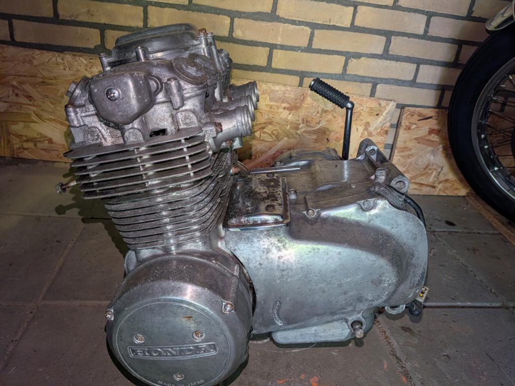 Honda CB550 motorblok, Ophalen, Gebruikt