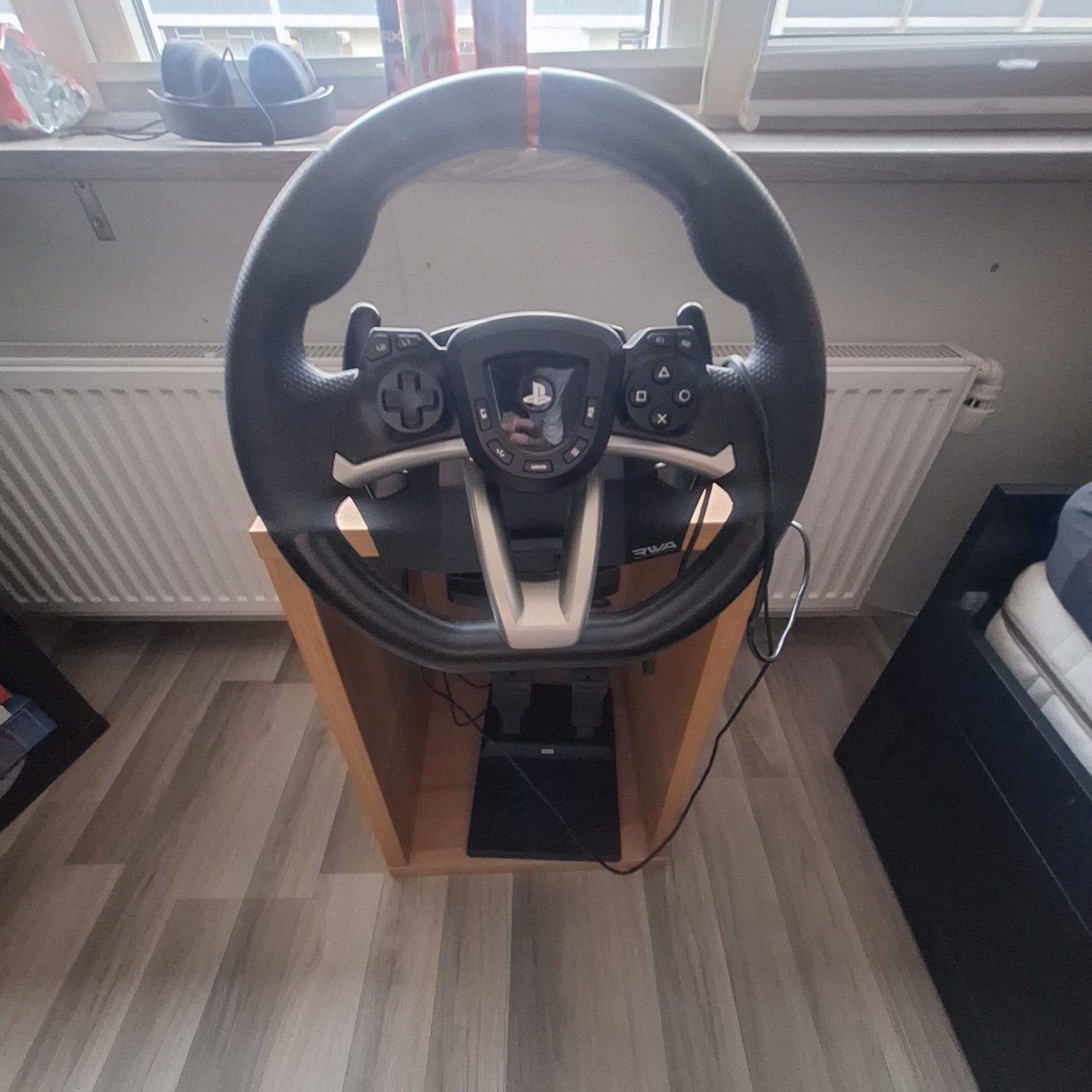 PlayStation Racing Stuurwiel met F1 22 PS5 Game, Ophalen, Gebruikt, 1 speler, Racen en Vliegen