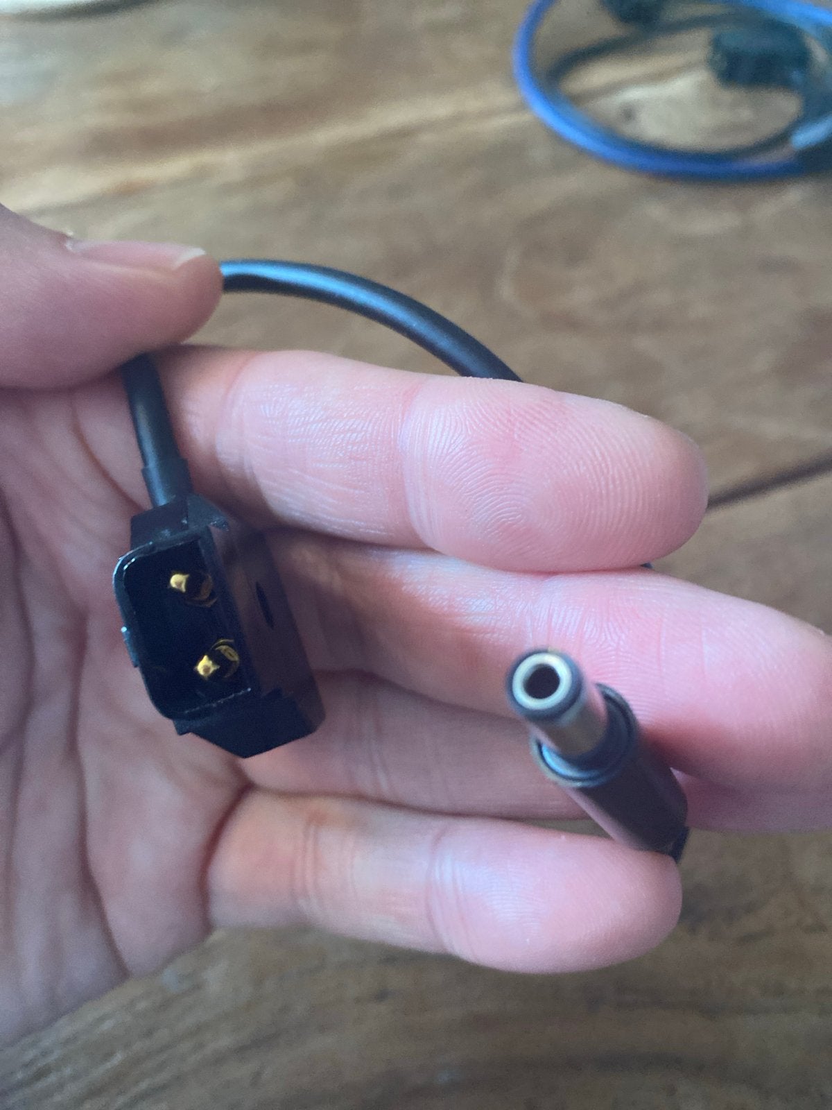 Anton Bauer Power Kabel - Nieuwstaat, 25 cm, Audio, Tv en Foto, Ophalen of Verzenden, Nieuw, Minder dan 2 meter, Overige kabels