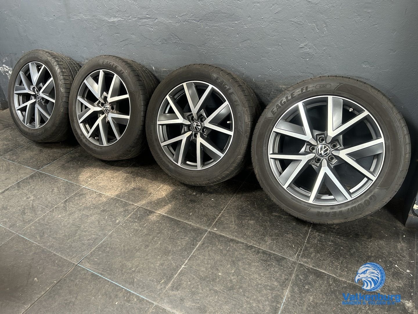 8mm! Originele VW Touareg CR7 Braga 20 inch antraciete velge, Auto-onderdelen, Gebruikt, -, 285 mm, -