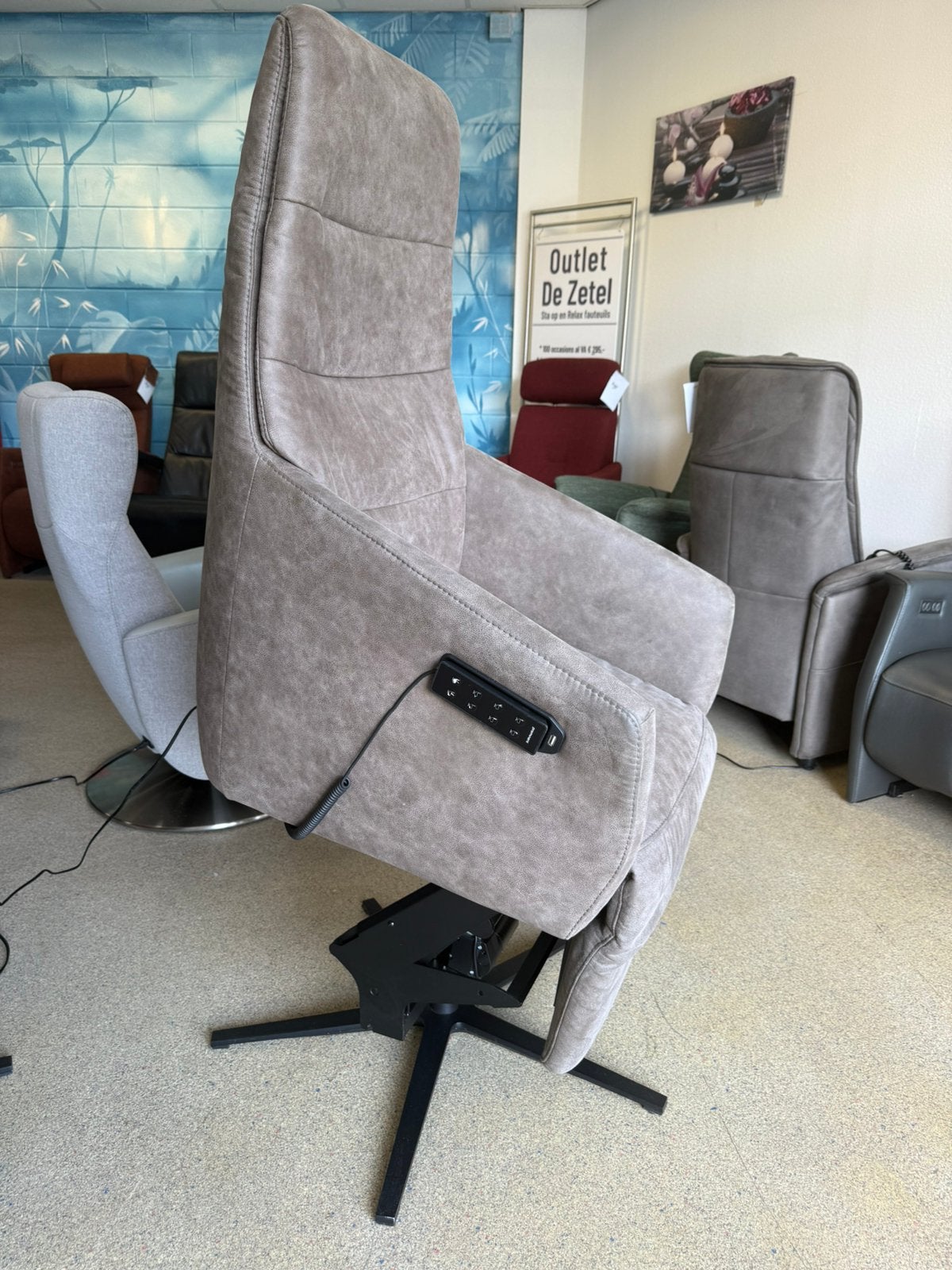 Prominent sta op stoel relax fauteuil gratis bezorging, Ophalen of Verzenden, Zo goed als nieuw, Stof, Ruim 100 stoelen in alle kleuren en maten met garantie