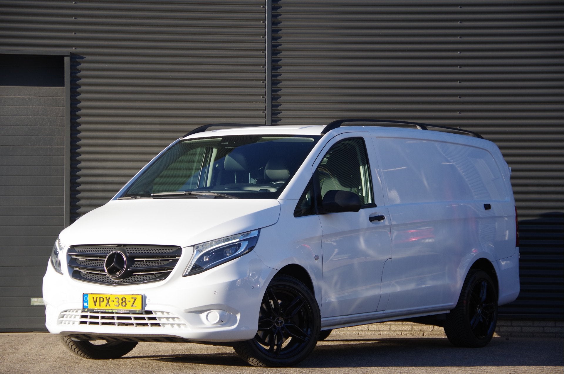 Mercedes-Benz Vito 119 CDI L2 3-ZITS AUT. LED, LEDER, TREKHA, Achterwielaandrijving, Gebruikt, Wit, Bedrijf