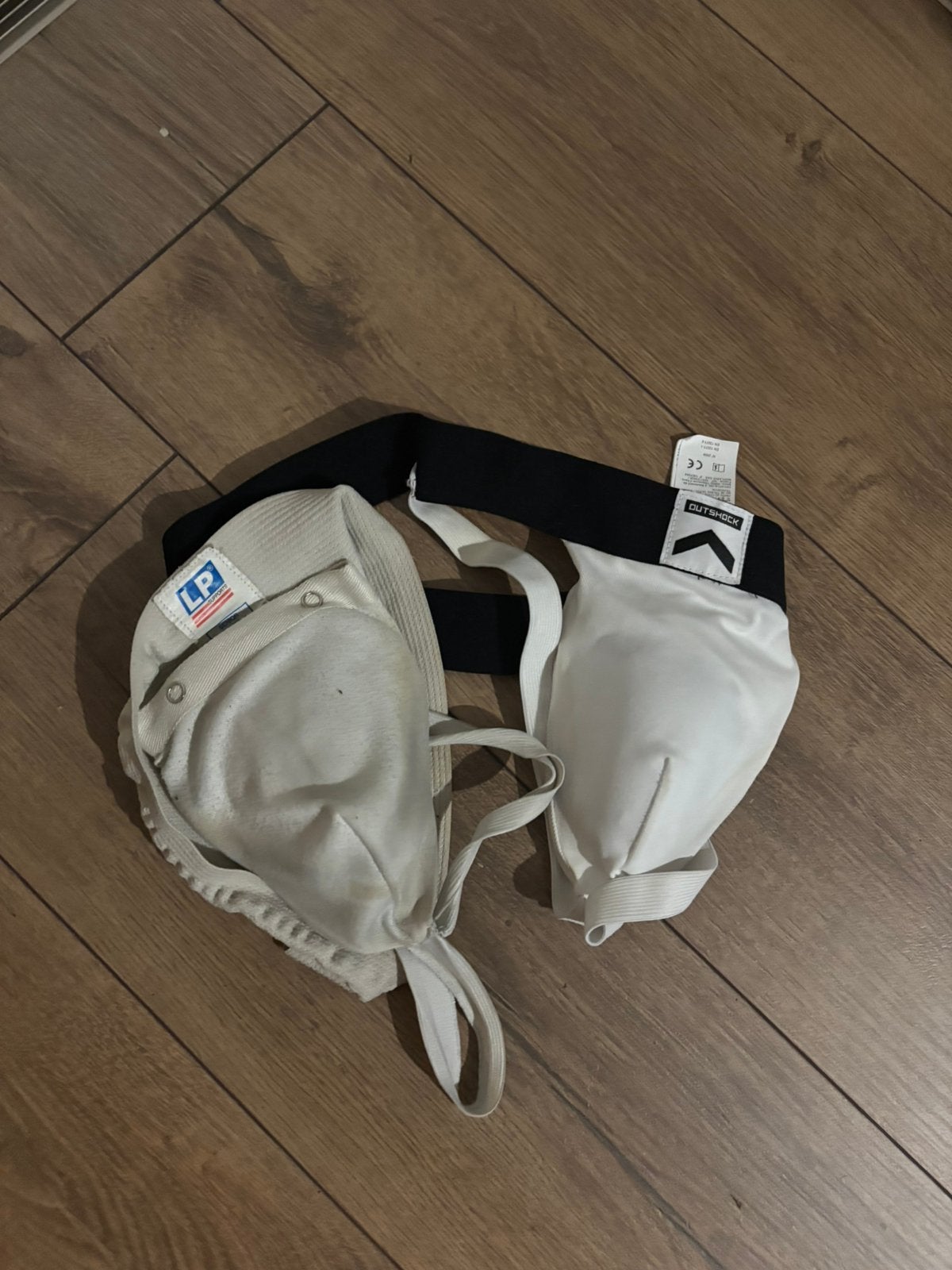 2 gebruikte toks te koop, Maat L, Ophalen of Verzenden, Gebruikt, Overige typen