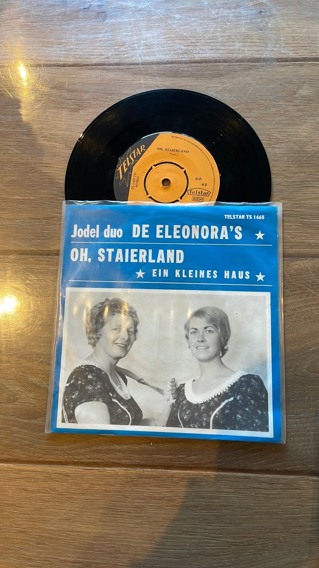 De Eleonora’s/Oh, staierland, Ophalen of Verzenden, Zo goed als nieuw, Overige formaten, Levenslied of Smartlap