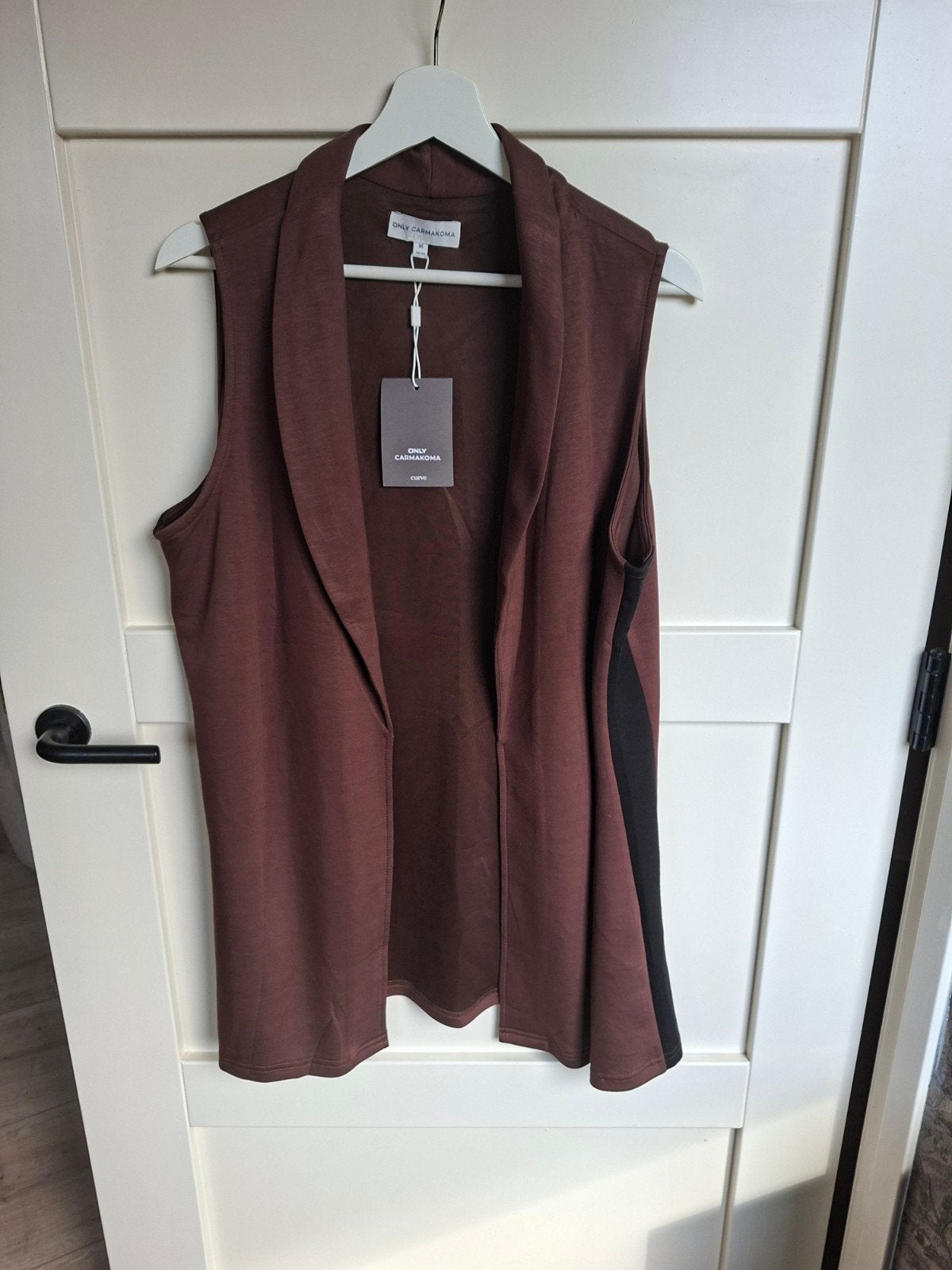 ONLY Carmakoma mouwloos vest maat 46/48, Bruin, Maat 46/48 (XL) of groter, Nieuw, Ophalen of Verzenden