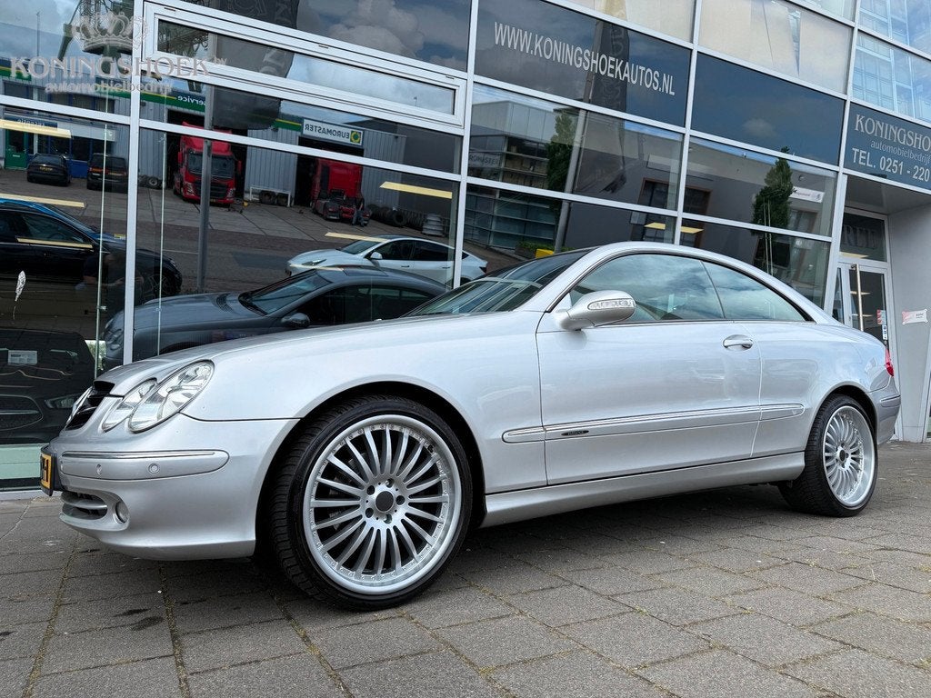 Mercedes-Benz CLK-klasse Coupé 240 Elegance, Auto's, Mercedes-Benz, Automaat, Achterwielaandrijving, Gebruikt, 2597 cc