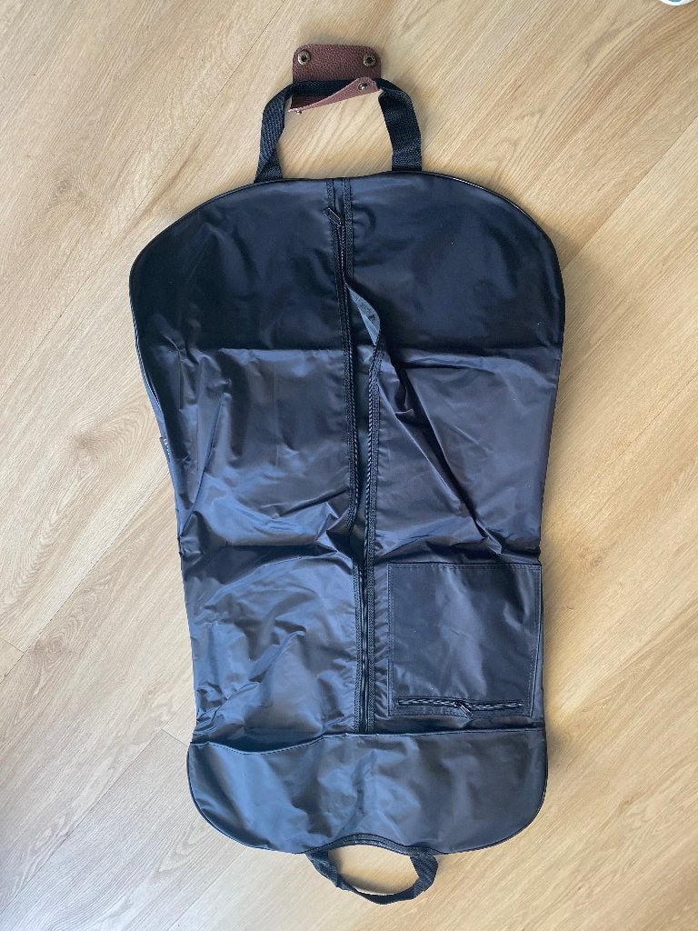 Kledinghoes reizen, Sieraden, Tassen en Uiterlijk, Tassen | Reistassen en Weekendtassen, Ophalen, 30 cm of meer, Zwart, 80 cm of meer