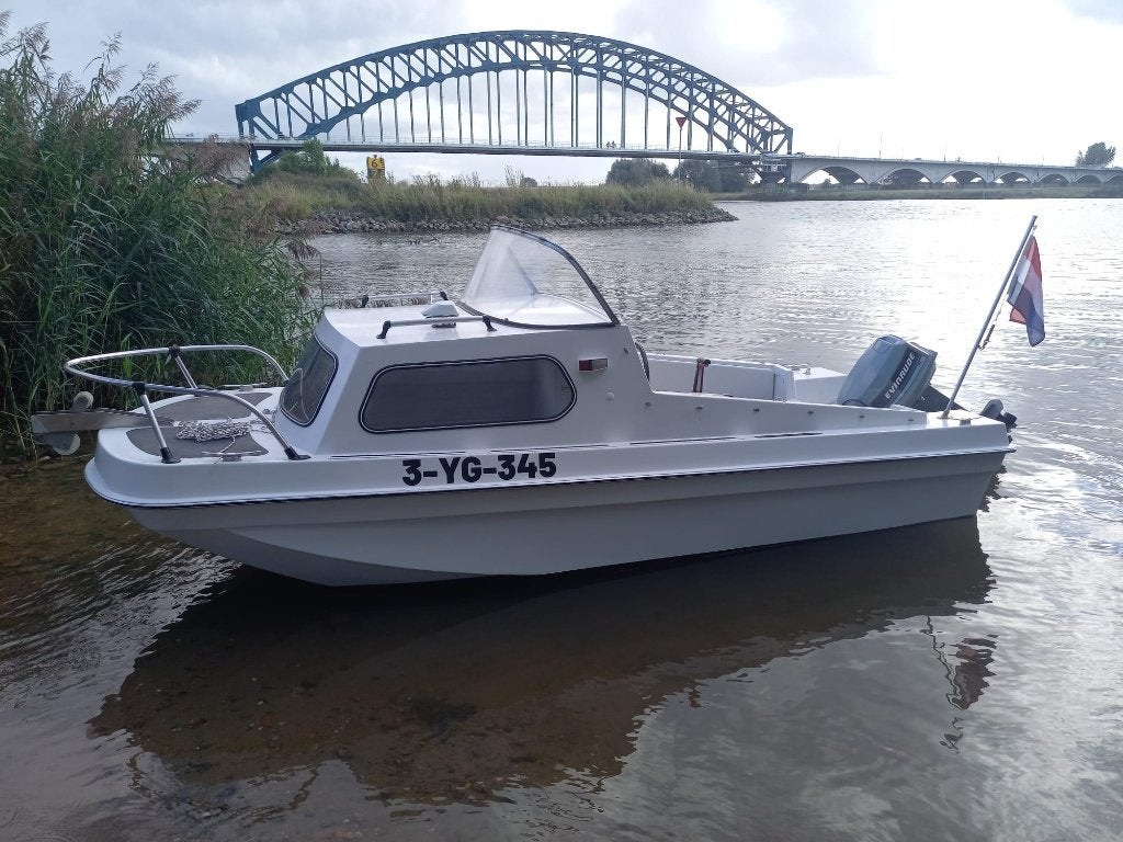 Compacte (Kajuit)boot met Buitenboordmotor, Overige merken, Gebruikt, 4 m, Buitenboordmotor
