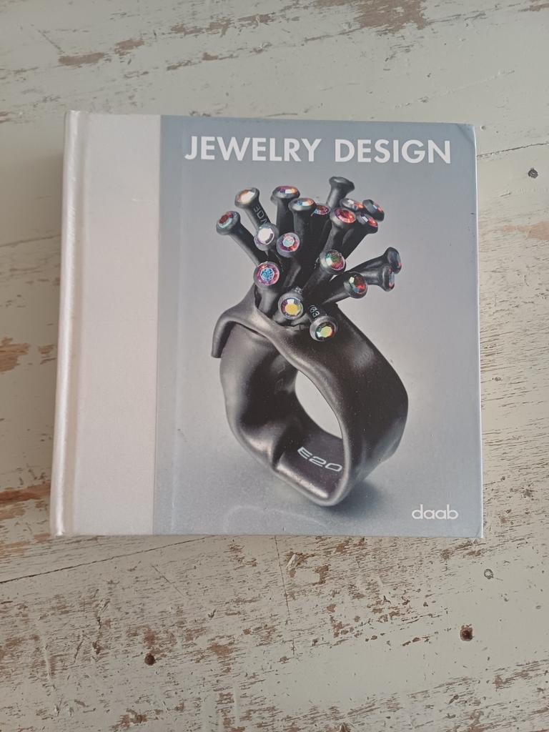Jewelry Design boek - Inspiratie voor sieradenontwerp, Ophalen of Verzenden, Zo goed als nieuw, Overige onderwerpen, Onbekend