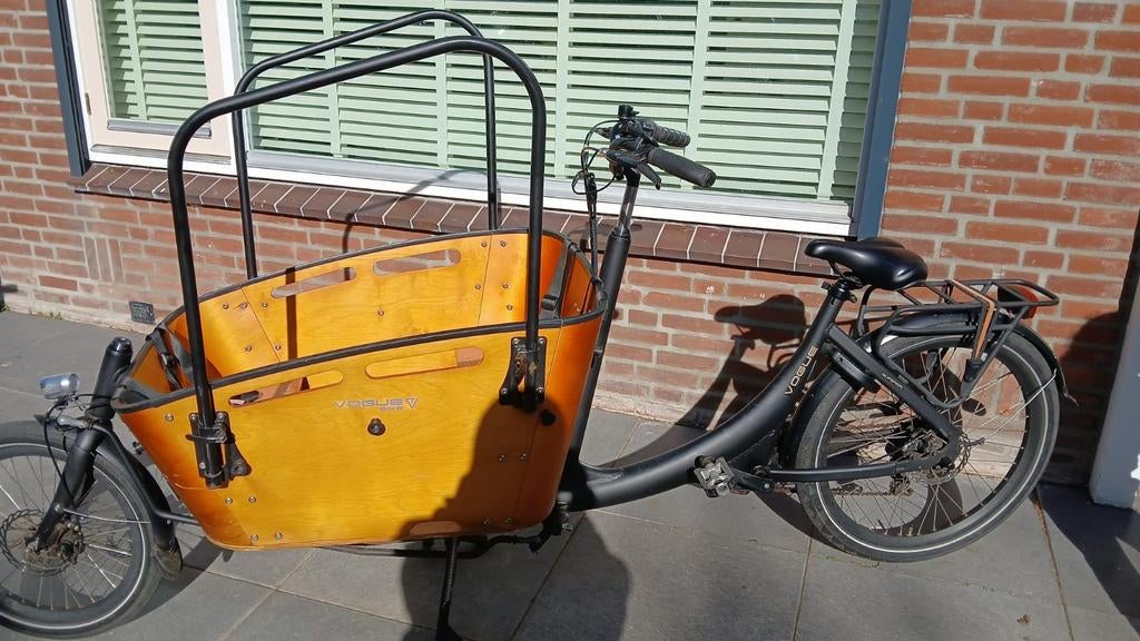 Vogue Bakfiets Elektrisch - Recent Onderhoud, Fietsen en Brommers, Fietsen | Bakfietsen, Ophalen, Gebruikt, 4 kinderen of meer
