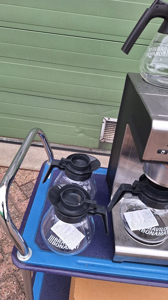 Koffiezetapparaat, Bravilor, Matic Twin, Ophalen, Gebruikt, 10 kopjes of meer, Koffiemachine