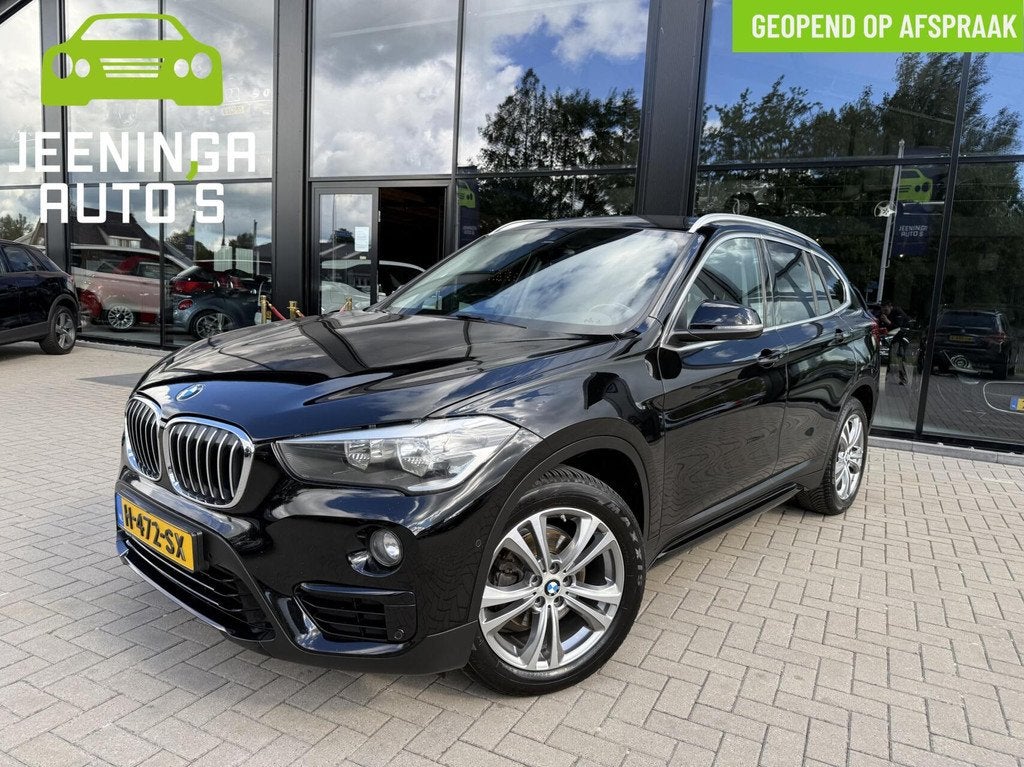 BMW X1 sDrive18i Centennial High Executive|Stoelverwarming|N, 136 pk, Gebruikt, Zwart, Leder