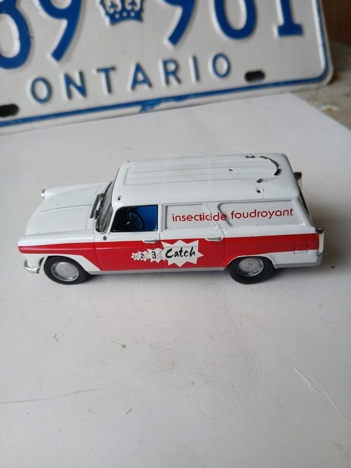 Peugeot 404 break. Altaya 1:43, Ophalen of Verzenden, Gebruikt, Auto, Overige merken