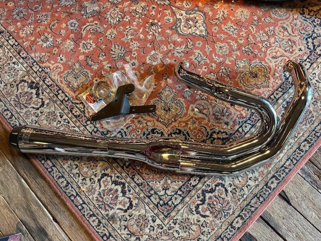 Bassani Road Rage 3 uitlaat 2-1. softail 18-up of twincam, Ophalen, Nieuw