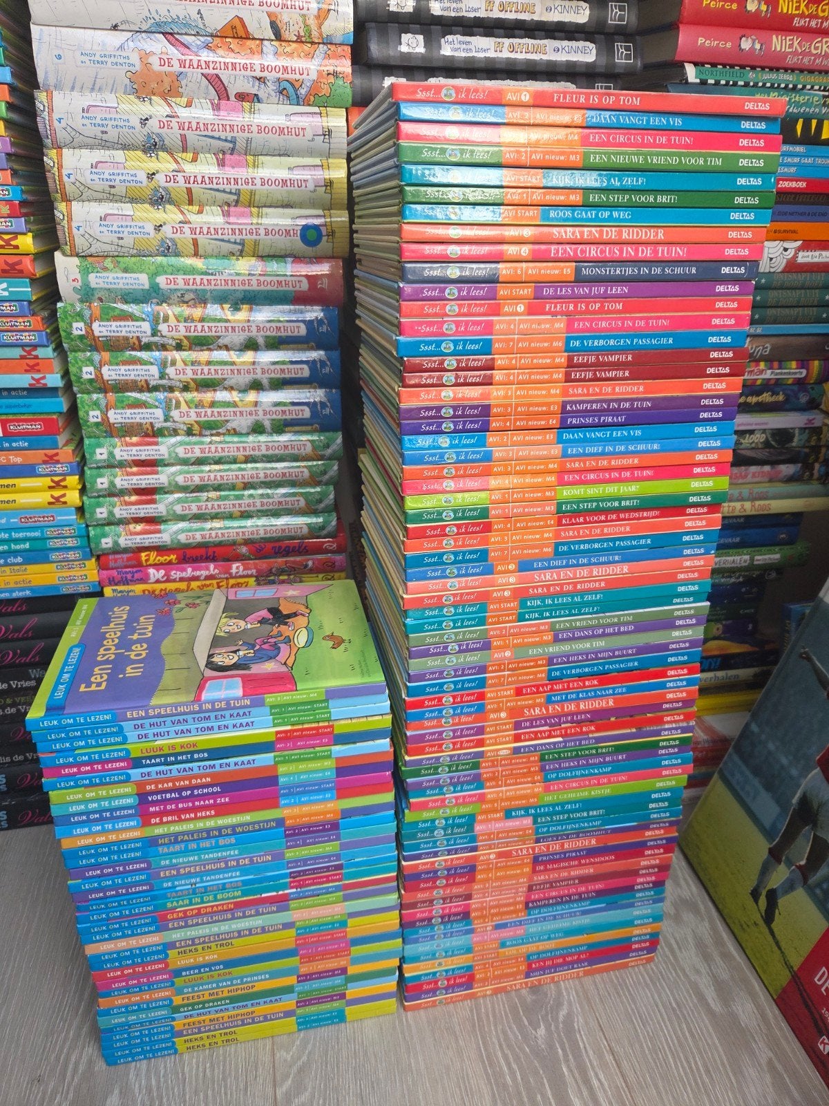AVI boeken - Leuk om te lezen + sttt... ik lees, Ophalen of Verzenden, Zo goed als nieuw, Fictie algemeen