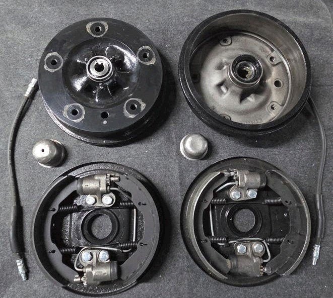 Complete set trommelremmen VW T2a, Auto-onderdelen, Ophalen of Verzenden, Gebruikt, Oldtimer onderdelen