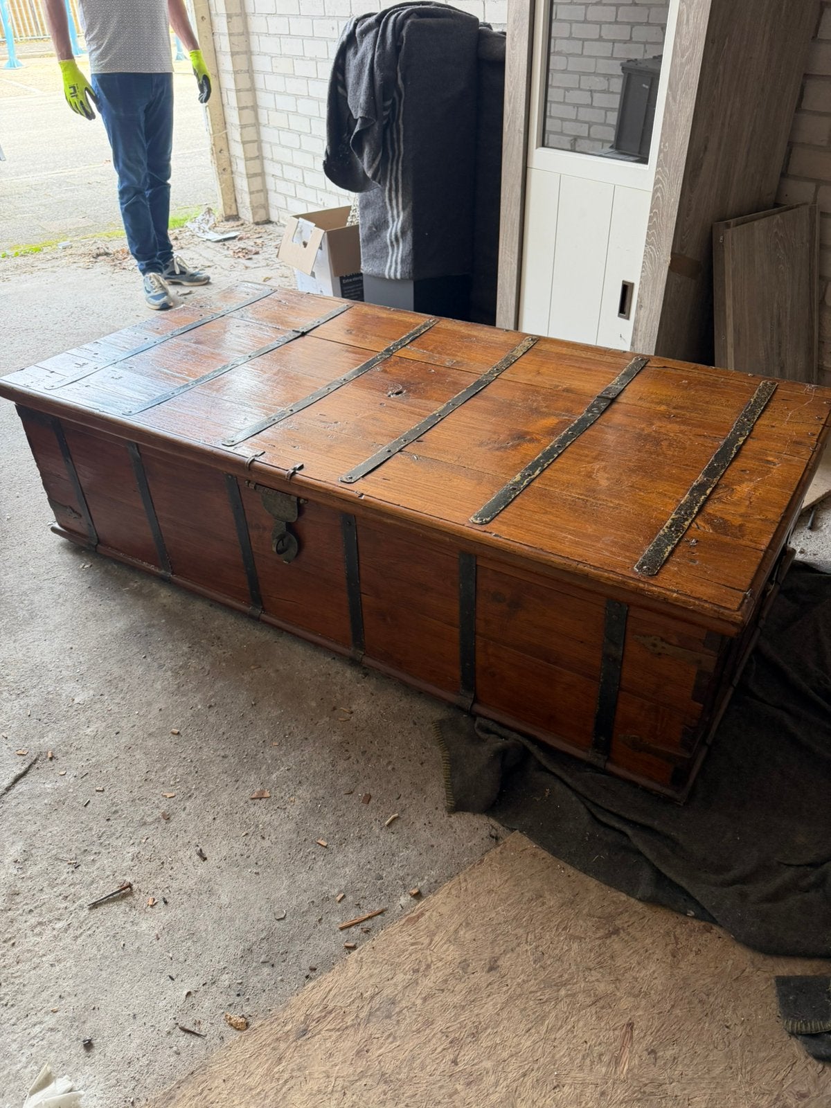 Grote antieke kist, Huis en Inrichting, Ophalen, 50 tot 100 cm, Zo goed als nieuw, 150 tot 200 cm