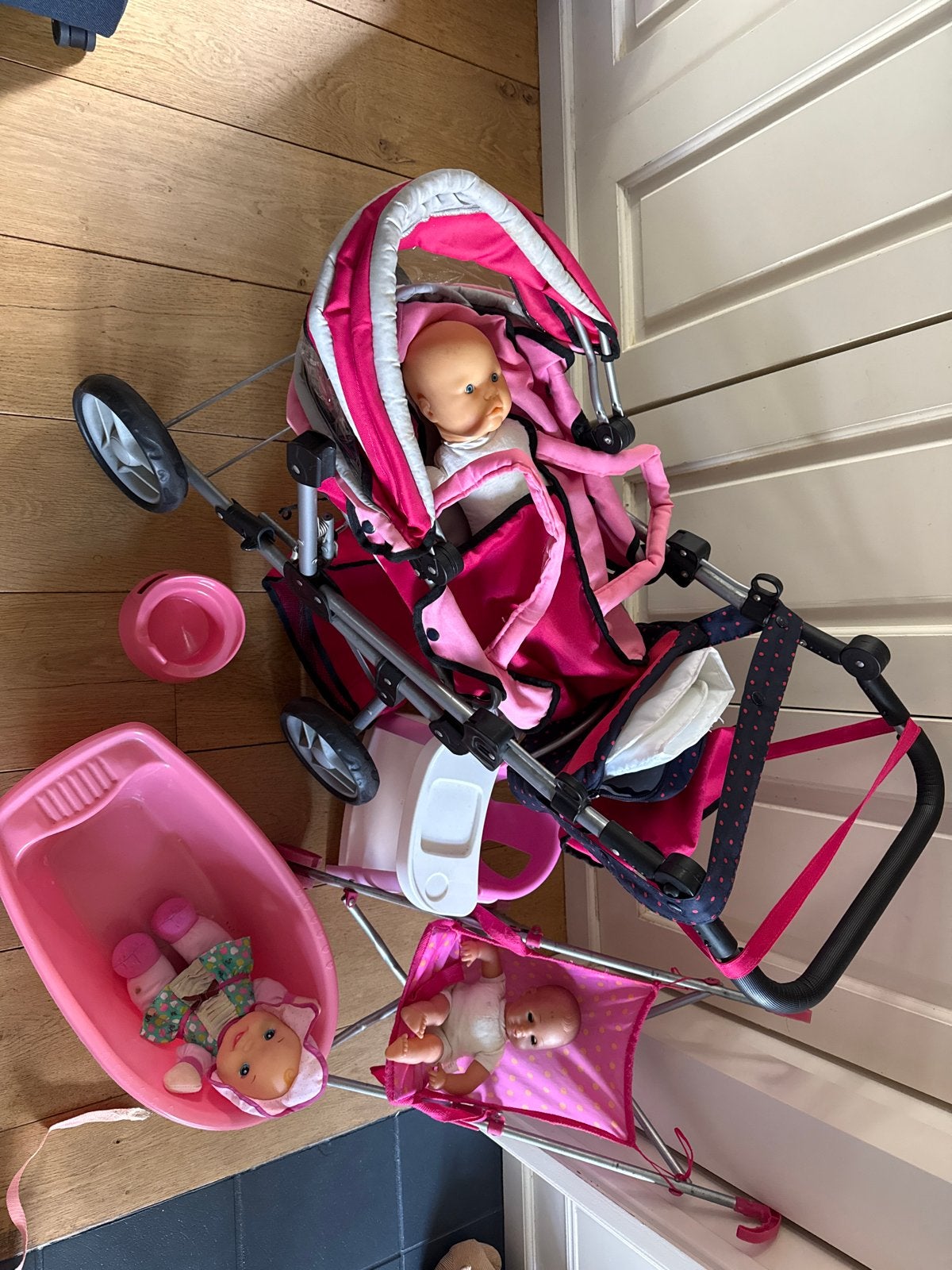Poppenwagen, buggy, potje en poppenbad met accessoires, Kinderen en Baby's, Ophalen, Gebruikt, Babypop