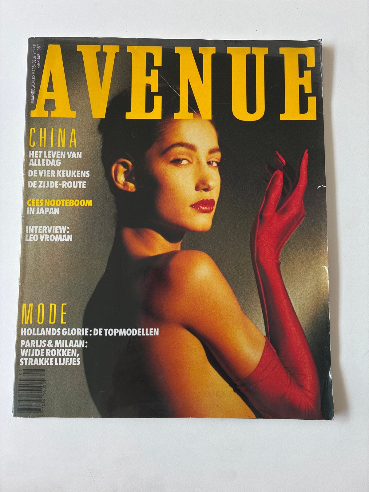 Avenue Magazine Februari 1987 - China, Mode, Reizen, Ophalen of Verzenden, Gelezen, Overige typen