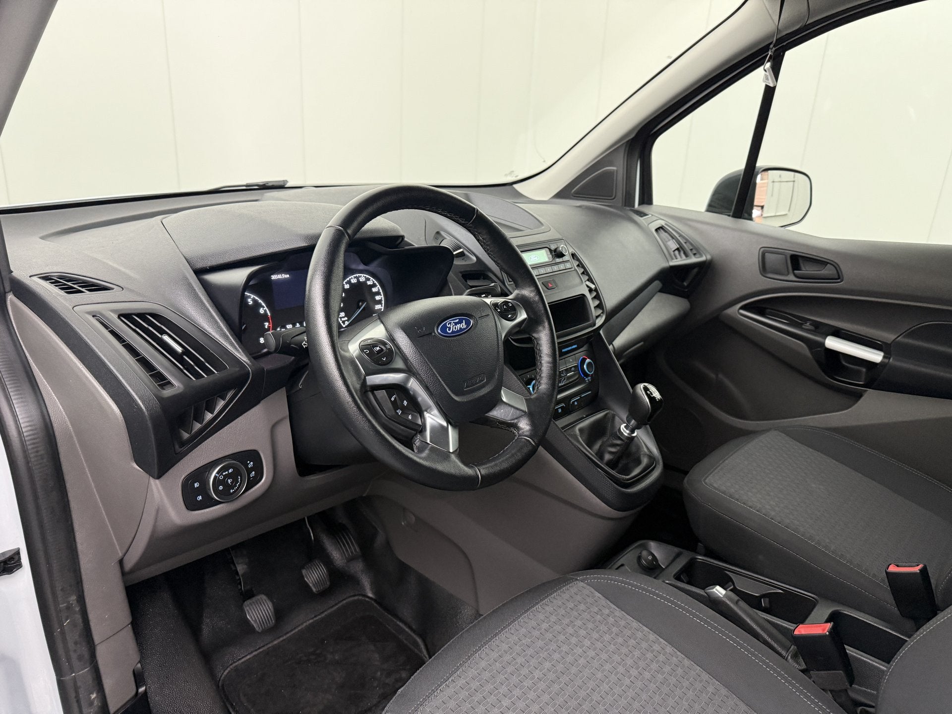 Ford Transit Connect 100Pk Lang Business Benzine | Airco | C, Gebruikt, Wit, Handgeschakeld, Multifunctioneel stuurwiel