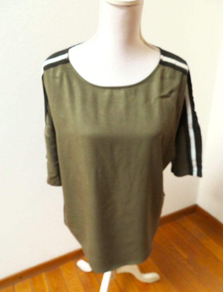 A68 SANDWICH wijd blouse shirt leger groen maat 38, Maat 38/40 (M), Ophalen of Verzenden, Zo goed als nieuw, Sandwich