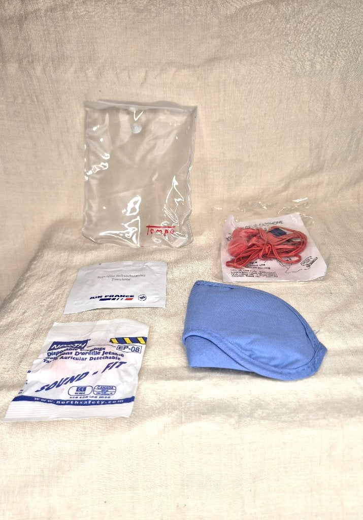 Air France Vintage Amenity Kit, Verzamelen, Ophalen of Verzenden, Zo goed als nieuw, Overige typen