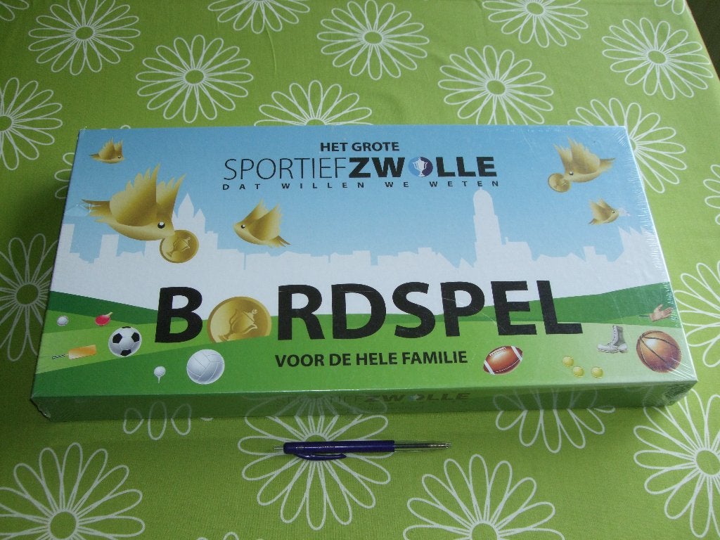 Nieuw in seal: Het grote Sportief Zwolle bordspel uit 2011, Een of twee spelers, Ophalen of Verzenden, Nieuw