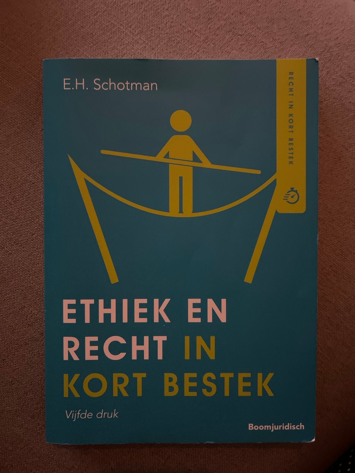Ethiek en Recht in Kort Bestek - vijfde druk, Ophalen of Verzenden, Gamma, Zo goed als nieuw, HBO