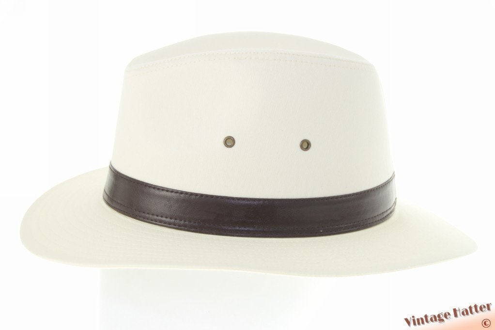 Gleufhoed Outdoor hoed cremewit maat 58 en 59 nieuw, Kleding | Heren, Ophalen of Verzenden, Nieuw, 58 of 59 cm (L, 7¼ of ⅜ inch)