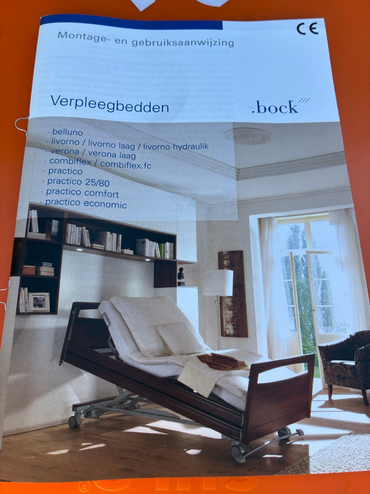Verpleegbed Bock Belluno - Comfort en functionaliteit, Ophalen, 90 cm, Eenpersoons, Bruin