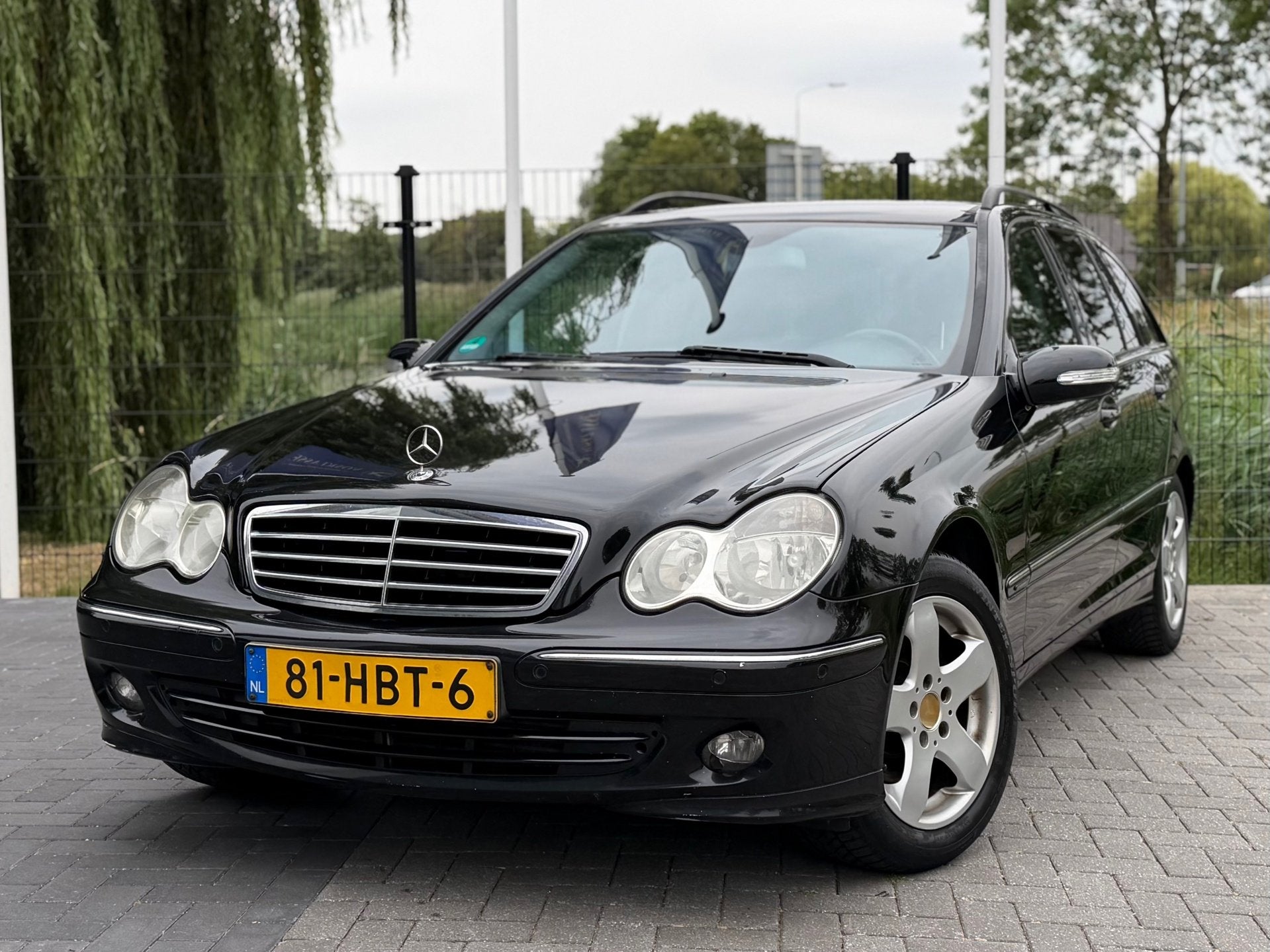 Mercedes-Benz C-klasse Combi 180 K. Avantgarde AUT / CLIMA /, Auto's, Automaat, Achterwielaandrijving, Gebruikt, Zwart