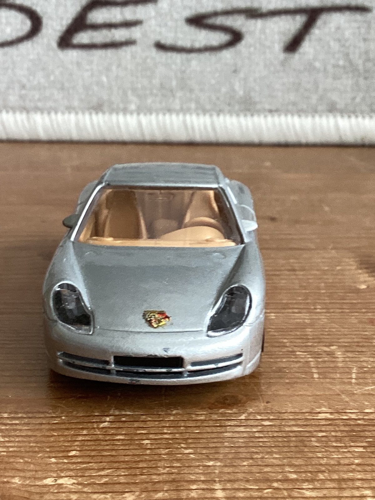 Mooie Porsche Carrera, Hobby en Vrije tijd, Modelauto's | 1:43, Ophalen of Verzenden, Zo goed als nieuw, Auto, Overige merken