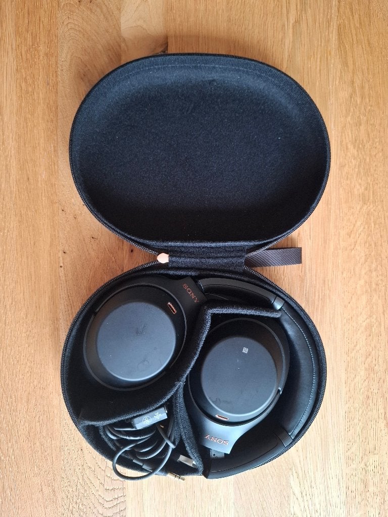 SONY WH-1000XM3 Zwart Koptelefoon, Gebruikt, Ophalen of Verzenden, Zwart, Draadloos