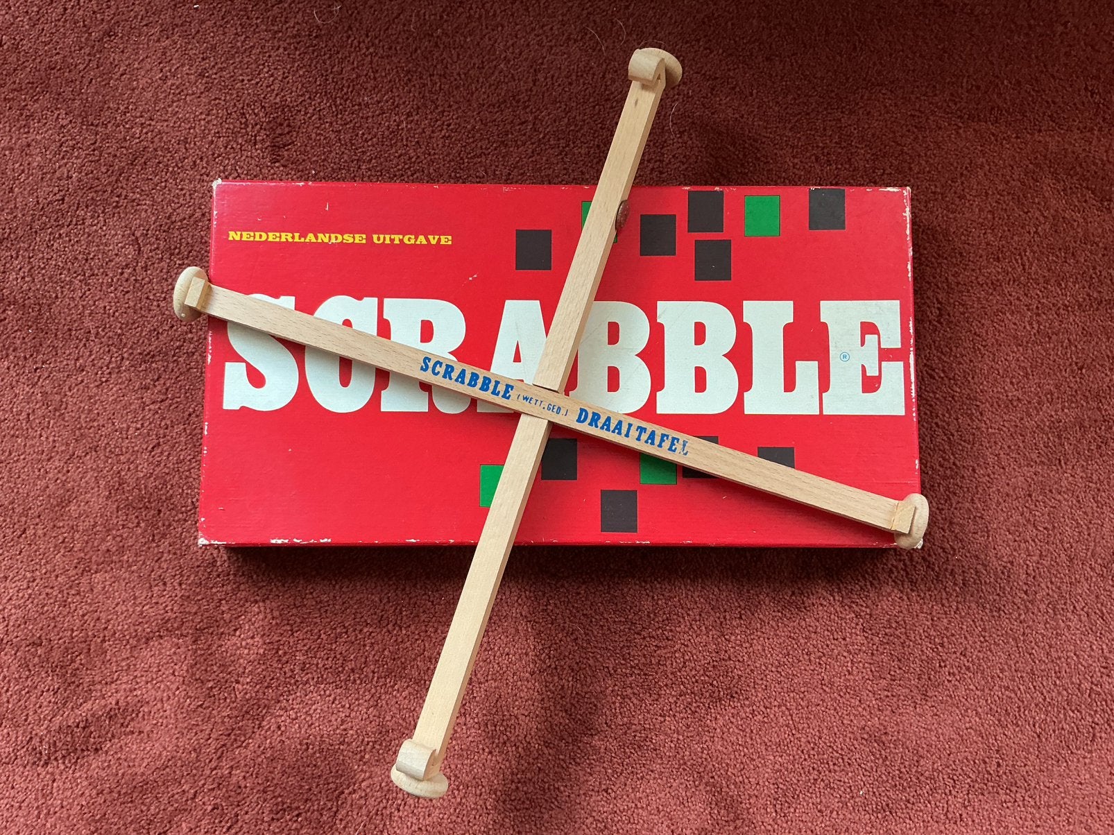 Scrabble HOUTEN letters HOUTEN plankjes HOUTEN draaitafel, Een of twee spelers, Ophalen of Verzenden, Gebruikt