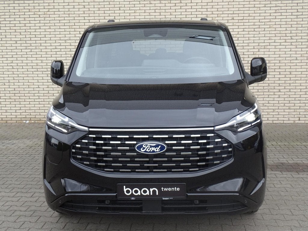Ford Tourneo Custom 2.5 Plug-IN Hybrid 233 PK L2H1 Titanium, Auto's, Ford, 12 maanden, Gebruikt, Zwart, Bedrijf