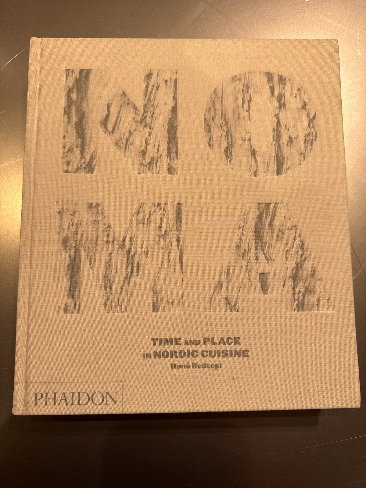 Noma: Time and Place in Nordic Cuisine - René Redzepi, Boeken, Kookboeken, Ophalen of Verzenden, Zo goed als nieuw, Overige gebieden