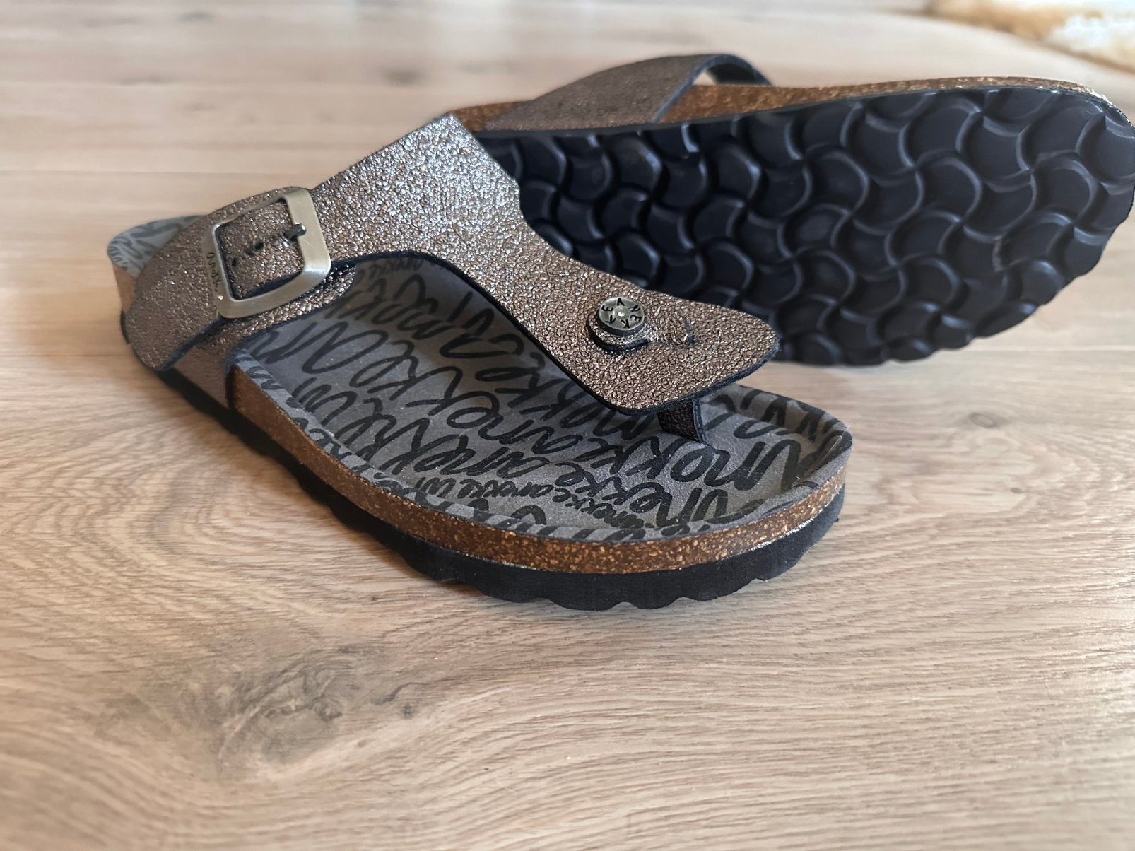 Gizeh slippers, maat 37 kurken zool met goed voetbed!, Ophalen of Verzenden, Zo goed als nieuw, Grijs
