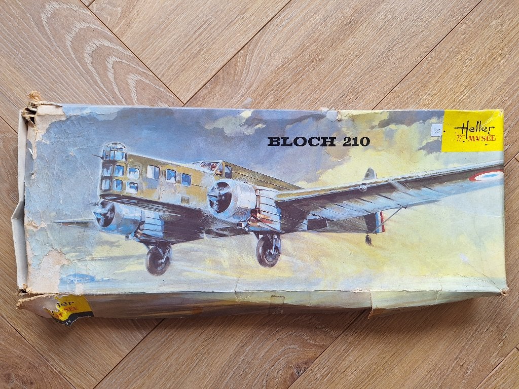 1:72 1/72 Heller Bloch 210, Hobby en Vrije tijd, 1:72 tot 1:144, Ophalen of Verzenden, Zo goed als nieuw, Vliegtuig